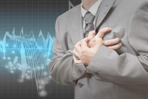 了解心臟病發(fā)作的4個(gè)信號(hào)